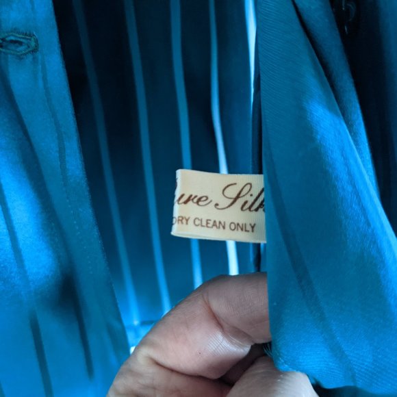Vintage Van Tisse Teal Silk Button Down Blouse - Picture 3 of 4